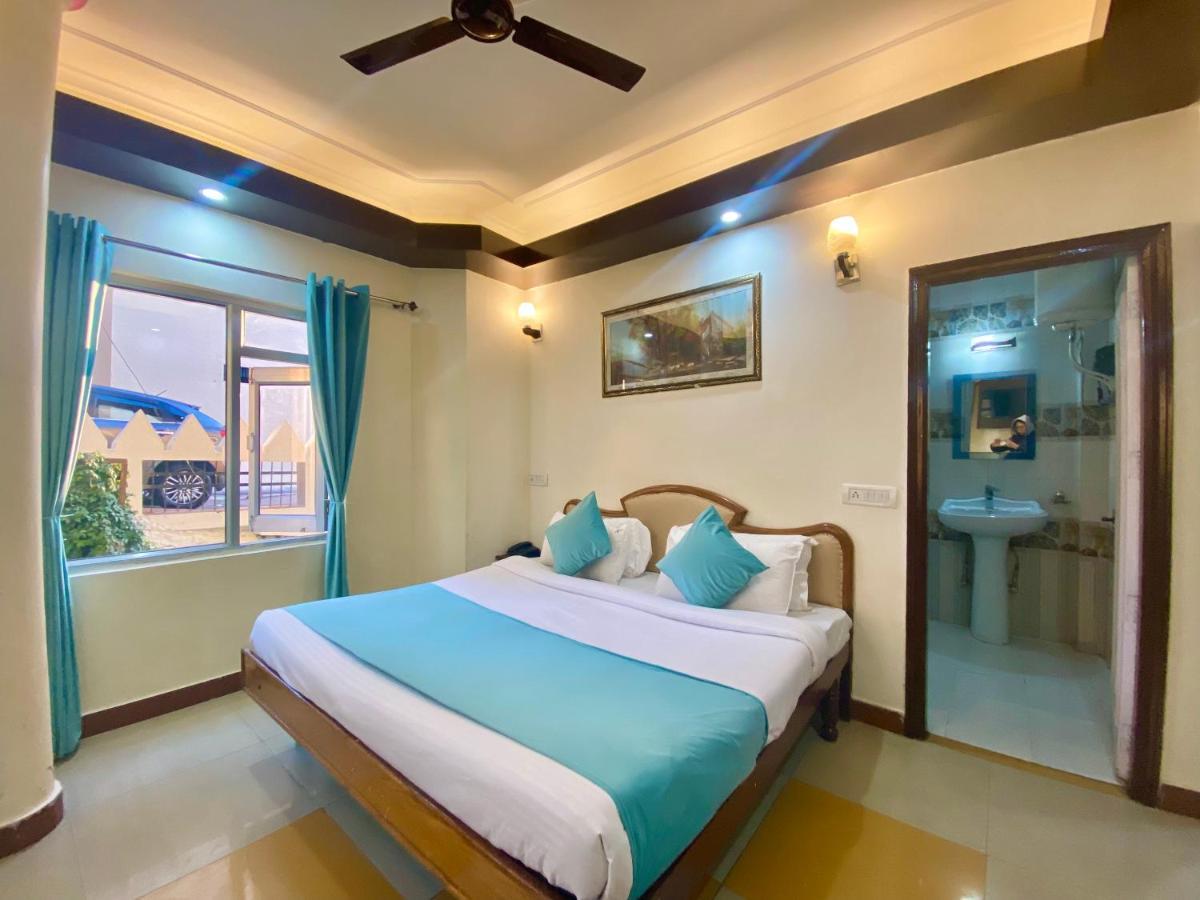 Riversun Hotel Mall Road Массури Экстерьер фото